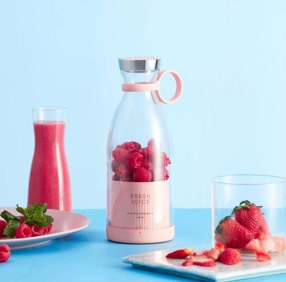 Portable USB Juice Blender – Smoothies Anywhere | VYNEXO