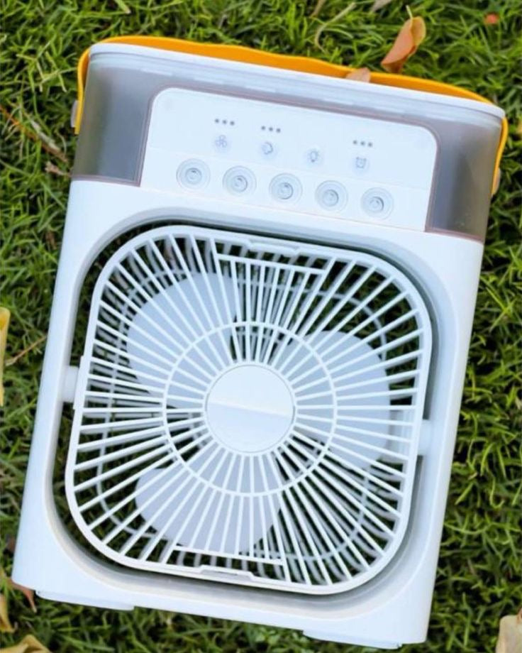 Portable Mini AC – Instant Cooling Anywhere 💨